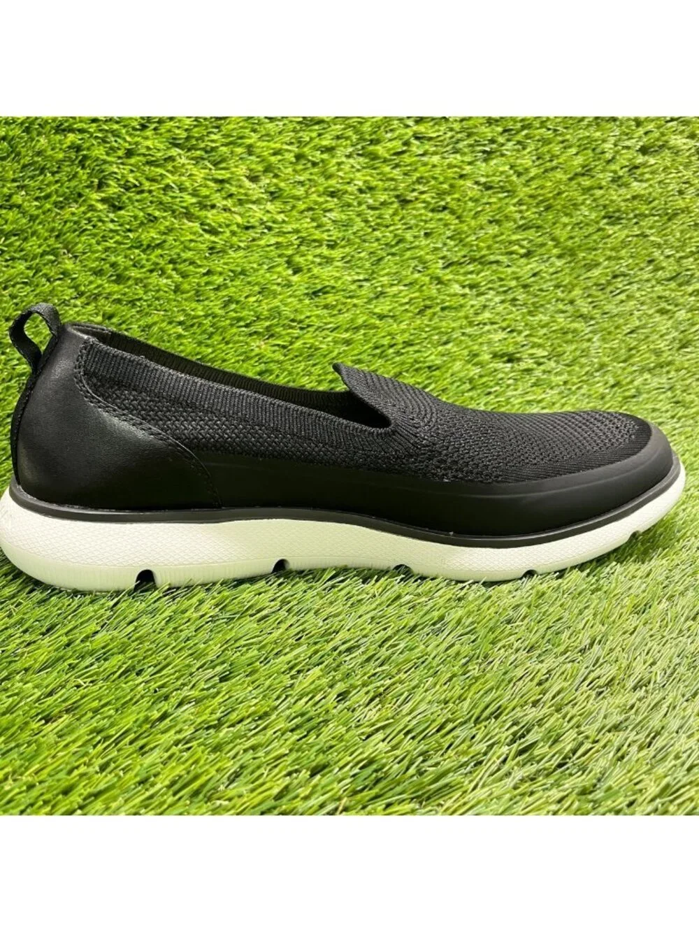Cole Haan ZeroGrand Omni Mens Size 12 Black White Casual Classic Slip-On Shoes